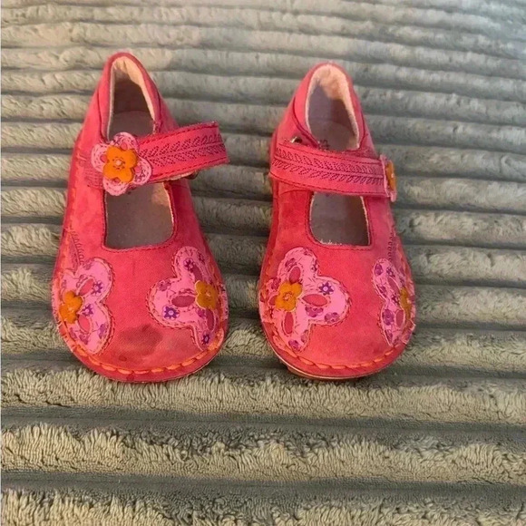 Stride Rite SZ 6.5M Mary Jane's - Picture 2 of 9